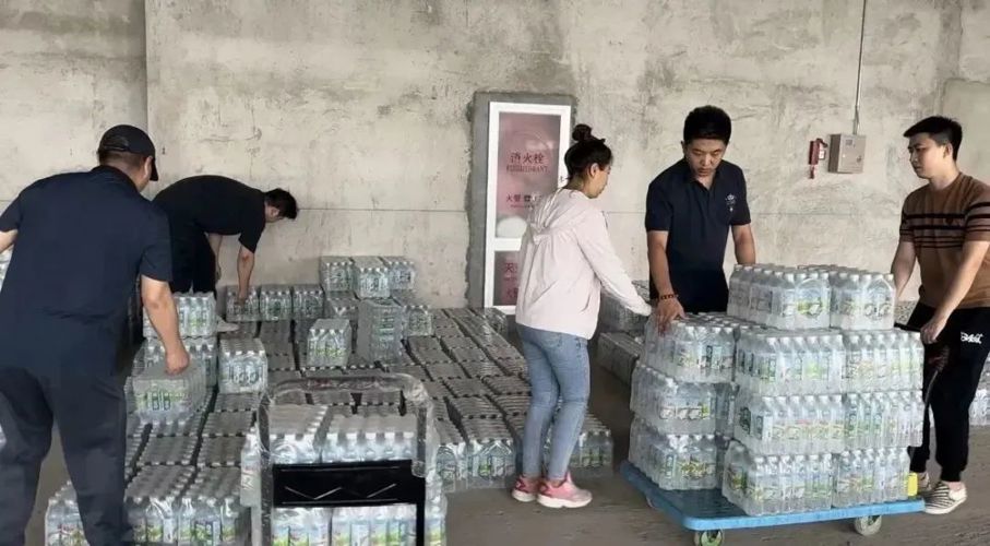 京西生态公司全力投入防汛抢险救灾工作